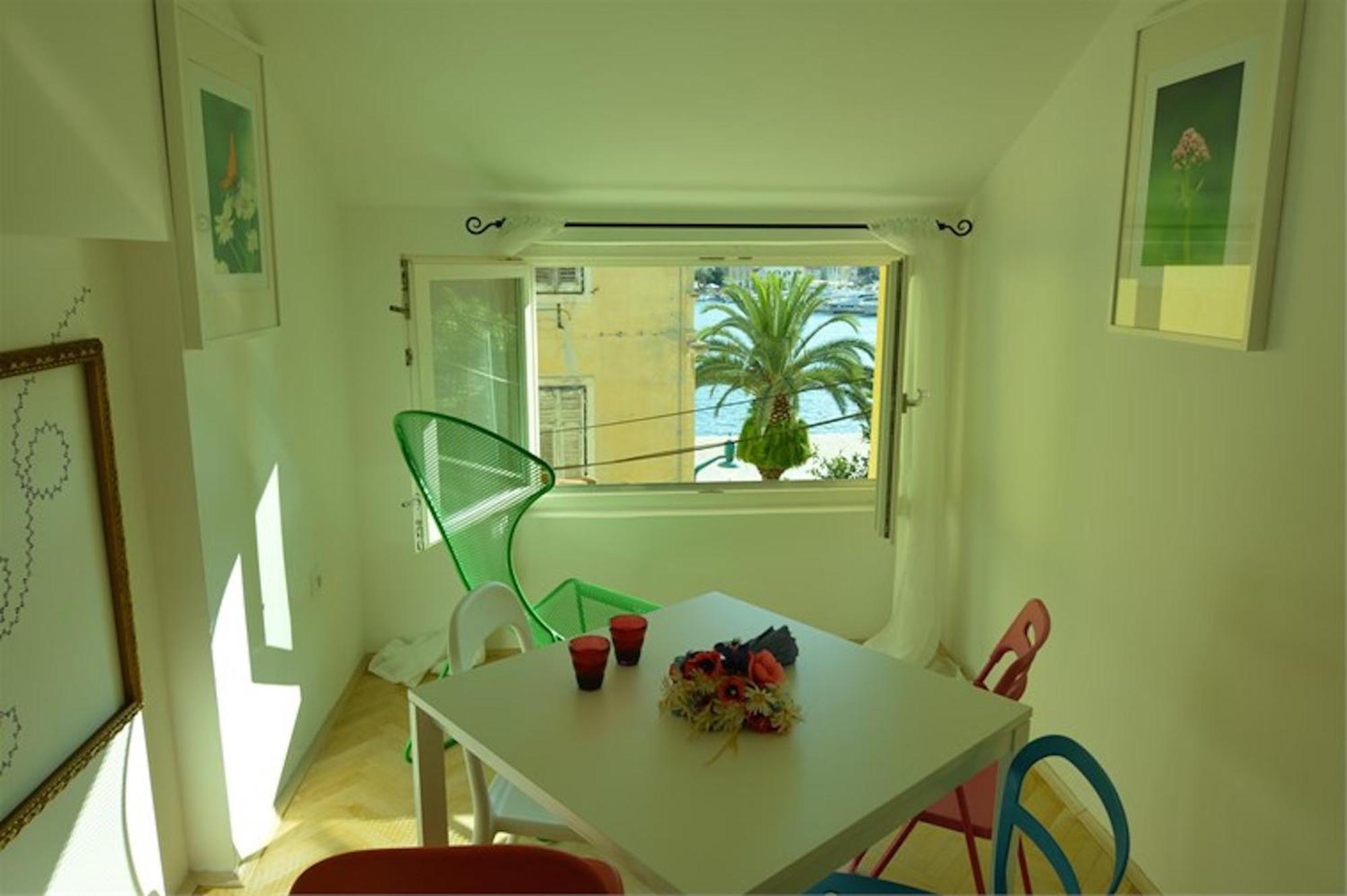 מאלי לוסיניי Apartments Mandarina חדר תמונה
